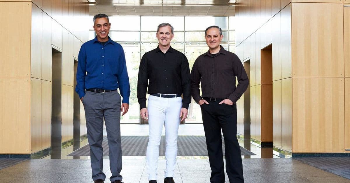 Nuviaを共同創業したJohn Bruno(左)、Gerard Williams III(中央)、Manu Gulati(右) Image via Qualcomm.