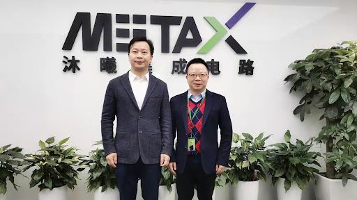 MetaXのCEO William CHEN（左）. 画像出典：MetaX