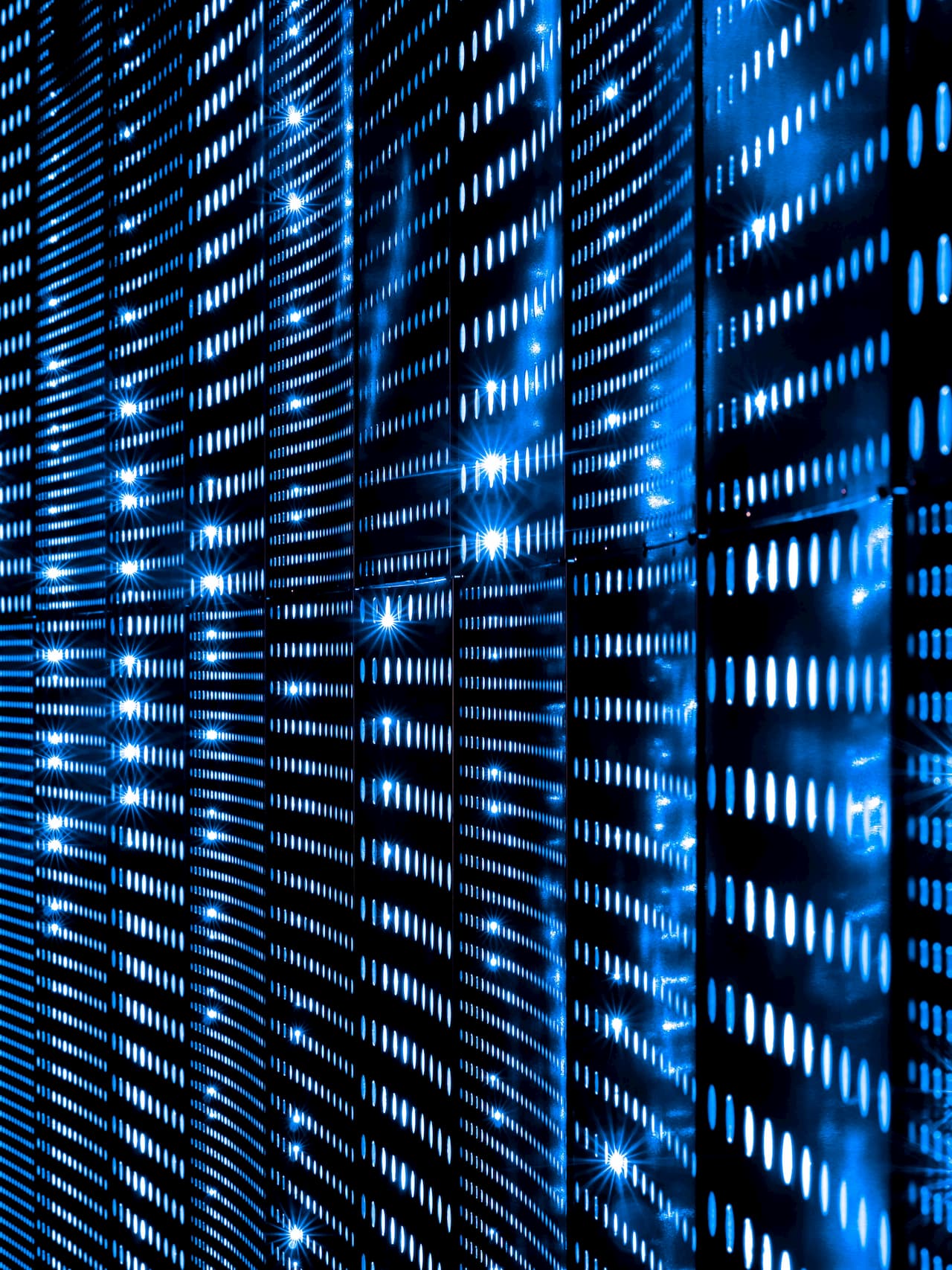 エッジゲートウェイ IoT端末のニーズに応える小さなサーバー