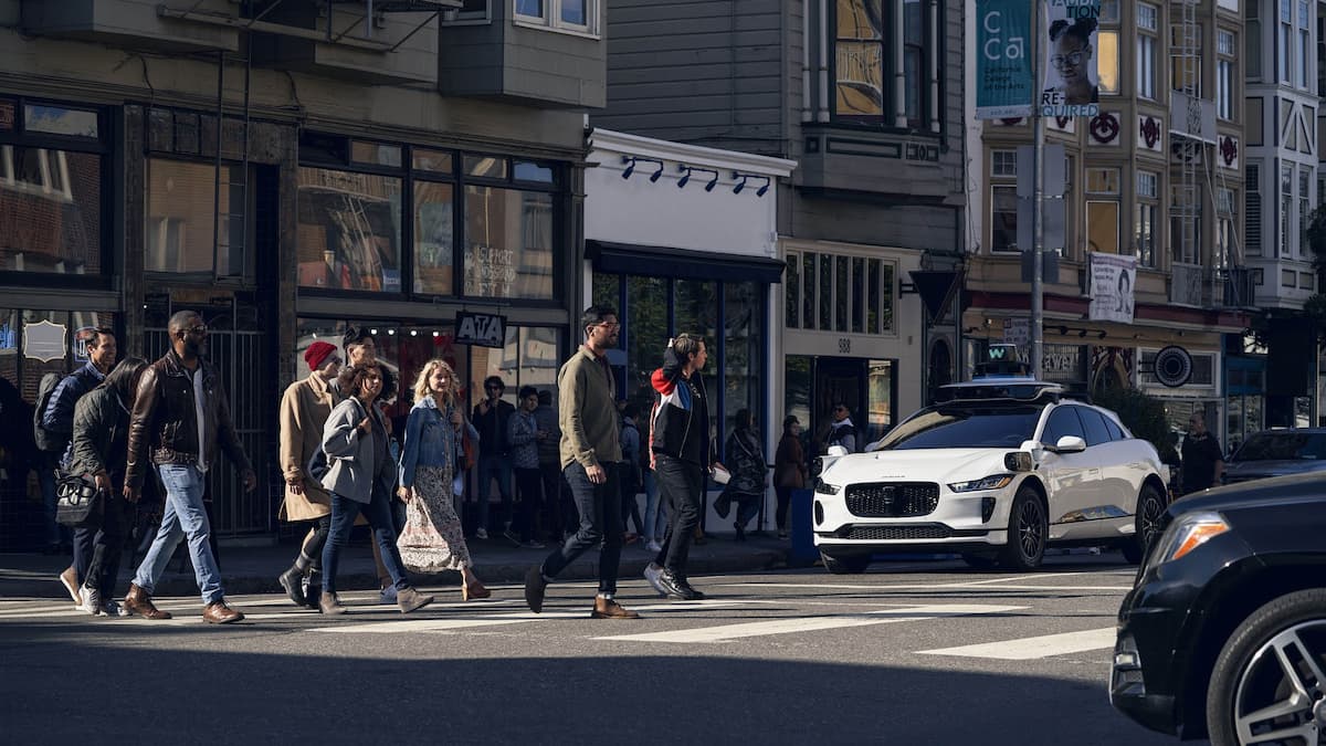 Waymo、サンフランシスコでロボタクシーの試験を開始