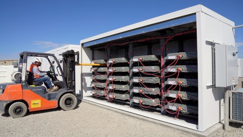 日産リーフの中古電池を蓄電池に再利用する丸紅出資の米太陽光発電企業