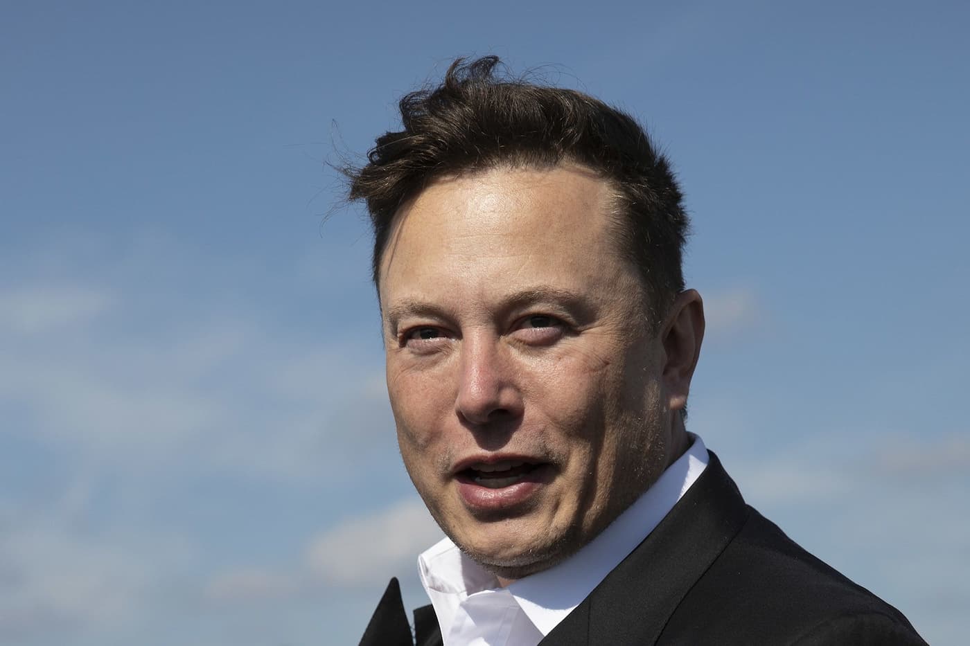 イーロン・マスクは銀行家向けピッチでTwitterの人員削減に言及した