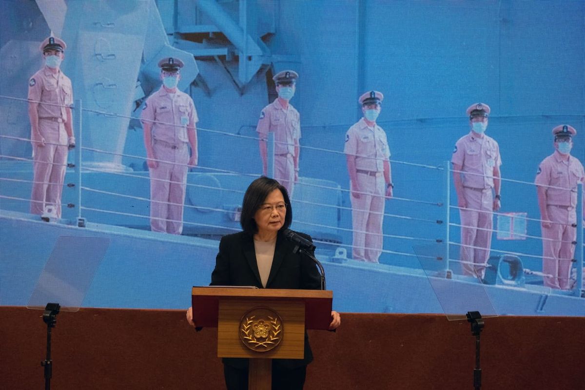 台湾、中国との緊張の中、兵役義務期間を延長