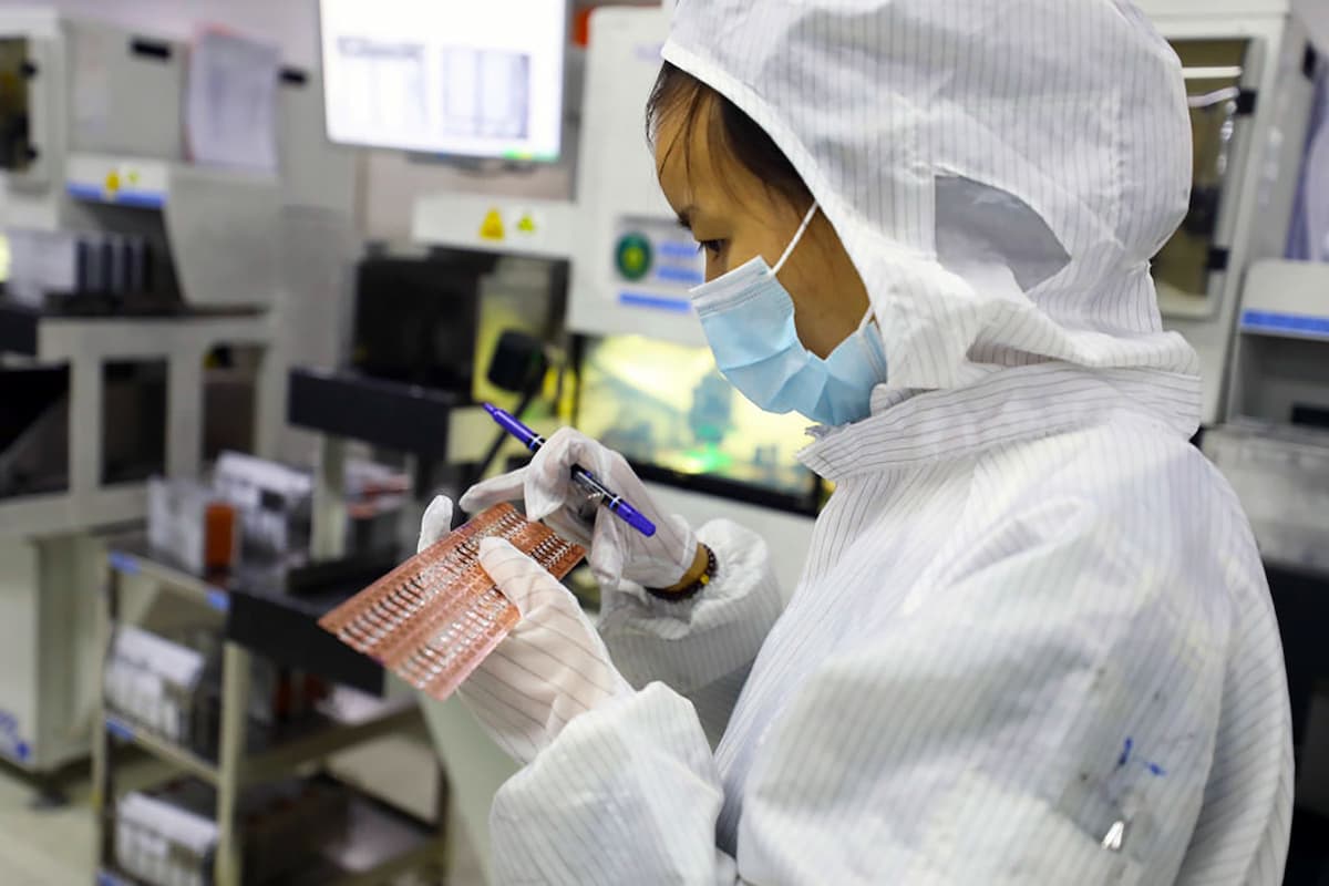 中国のトップ科学者、米国のチップ規制を阻止する計画を描く
