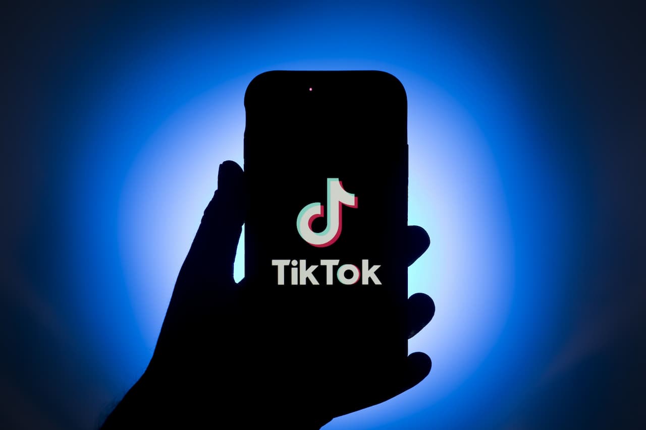 中国はTikTokを利用して世界に影響力を拡大している、と米タカ派議員が主張