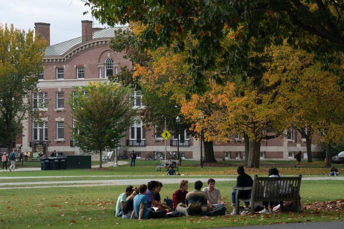 米エリート私大の学費は年間1,200万円に迫る