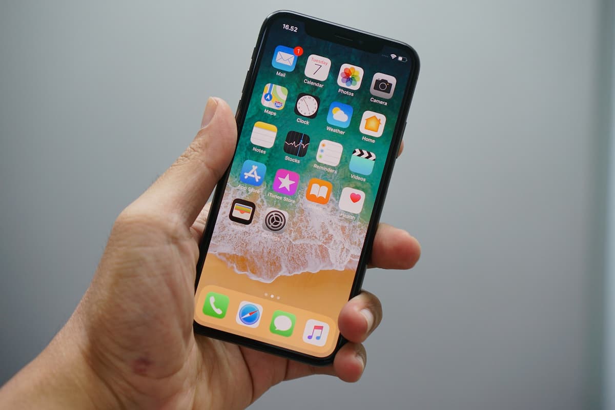 ガートナー、世界のスマートフォン販売は2021年に11%成長すると発表