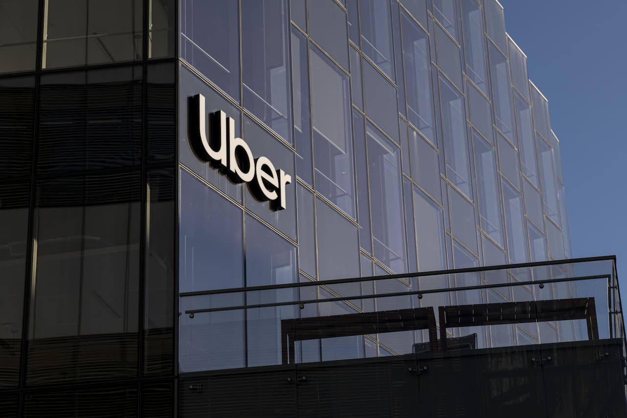 ウーバー、自動運転の企業秘密盗難の技術者をめぐるグーグルとの訴訟に決着