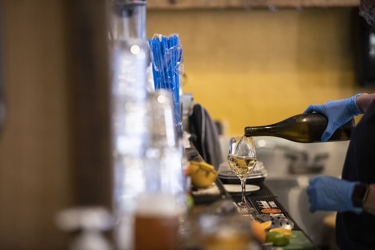 適度な飲酒は心臓にいい? 遺伝子研究が新たな答えを提示