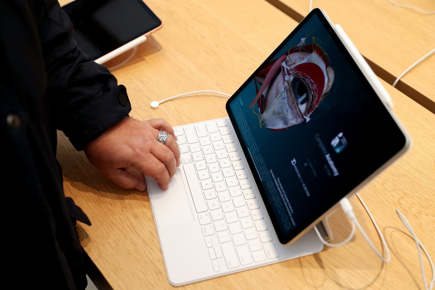 アップル、iPadをよりノートPCに近くする計画
