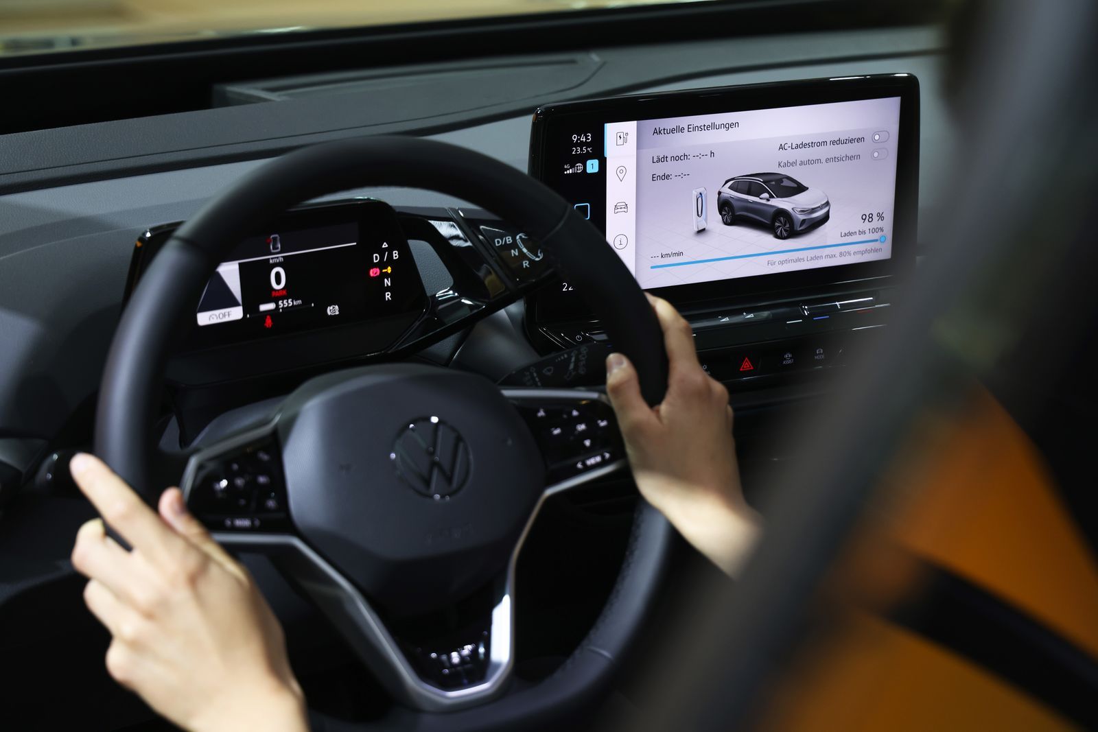 VWのソフトウェア部門長、従量課金制の自律走行車を構想