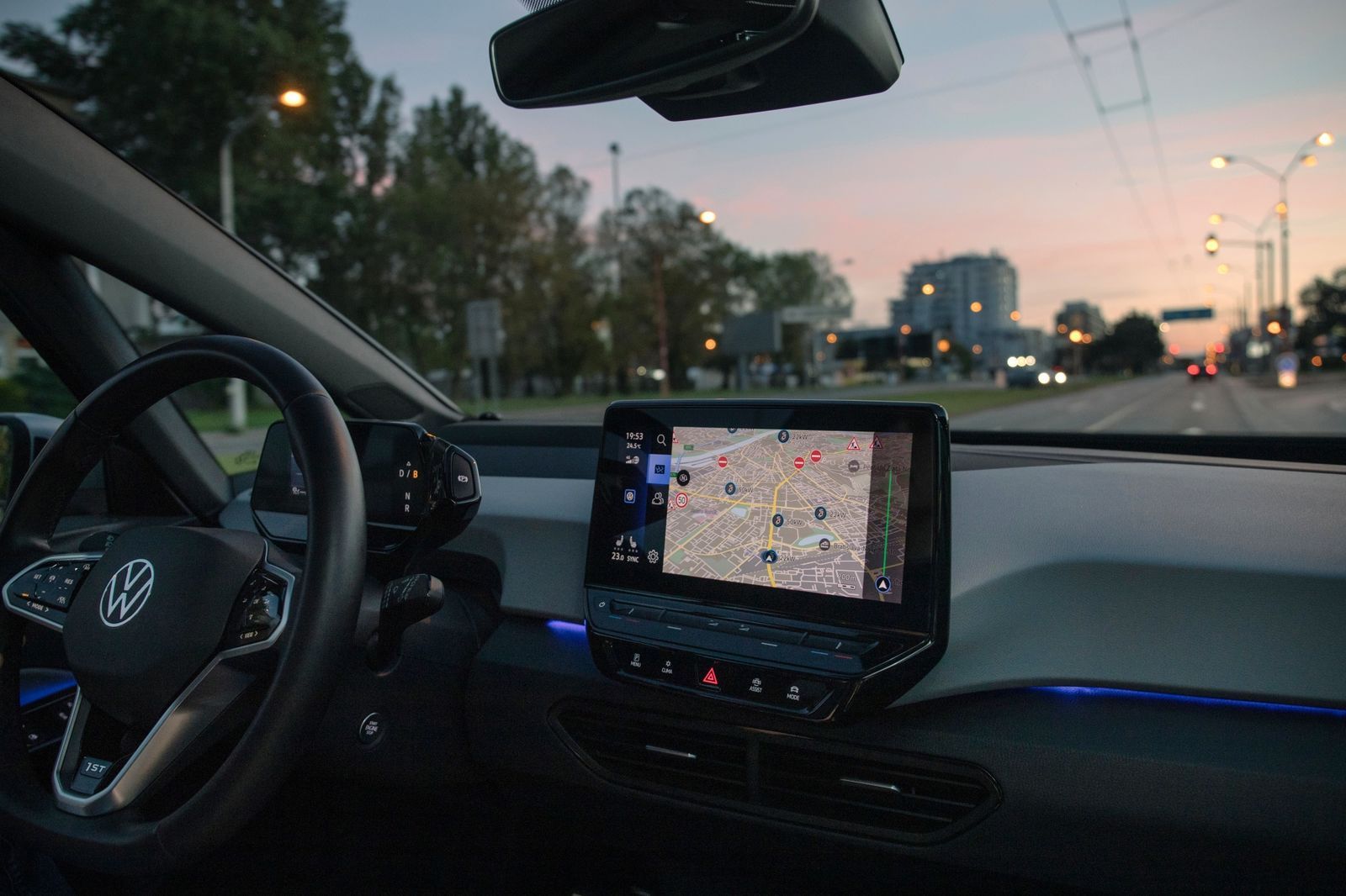 VWのソフトウェア問題が示す、iOSやAndroidに似たクルマの未来