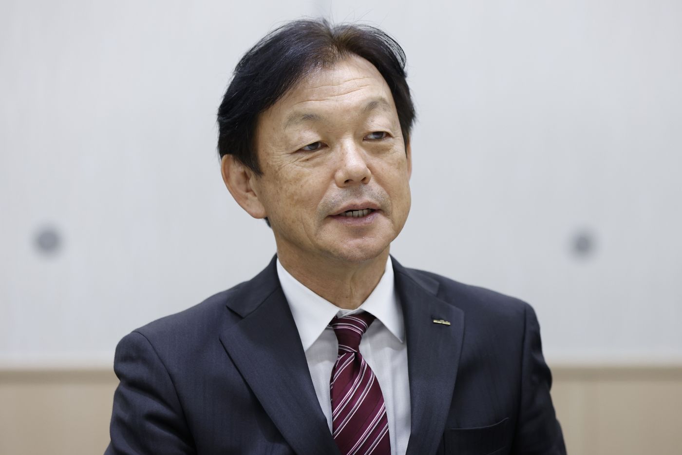 村田製社長、スマホ需要は来年も低調-中国製品の落ち込み響く