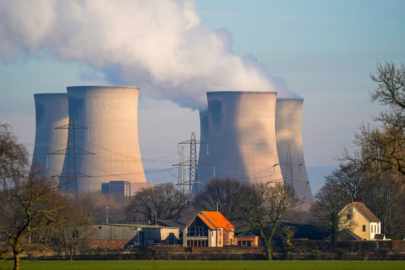 英国の電力供給停止が示す、よりクリーンなエネルギーグリッドの未来