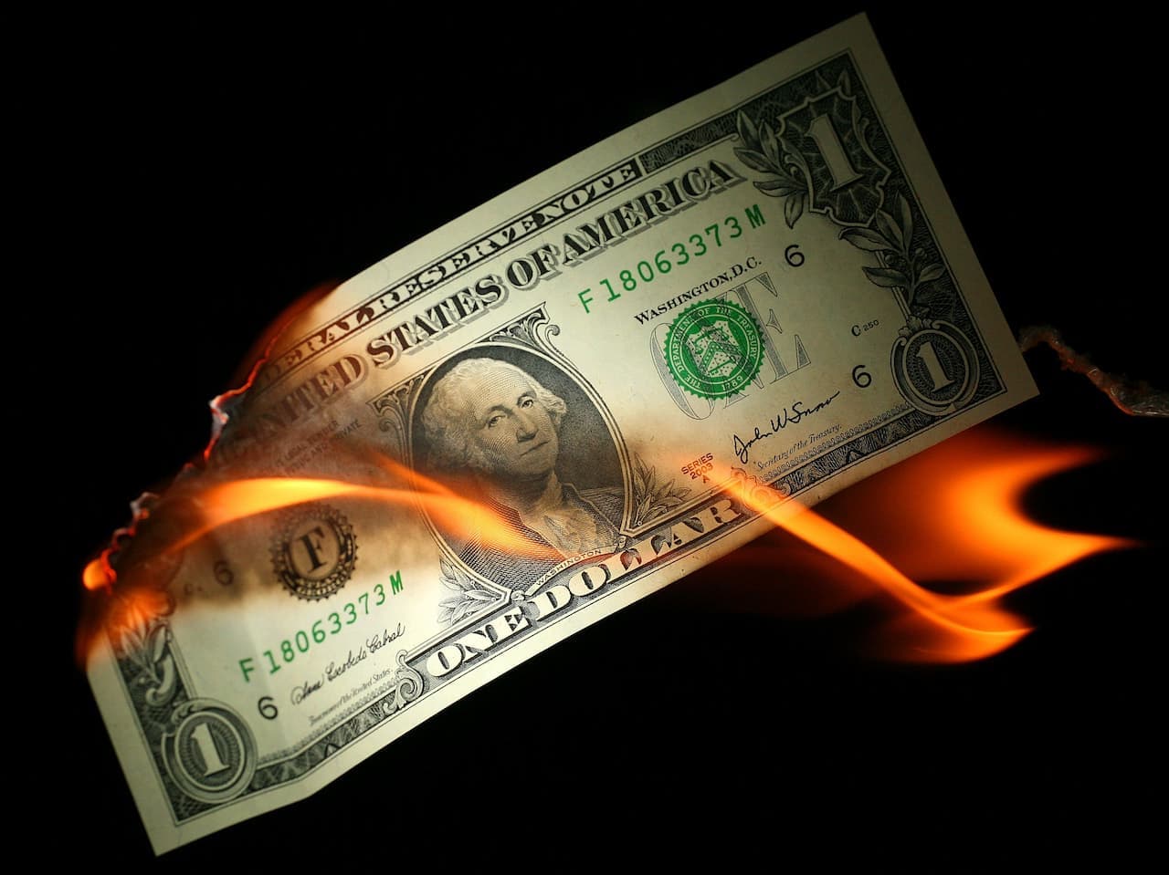 公的年金の時限爆弾はさらに音を立てている:Aaron Brown