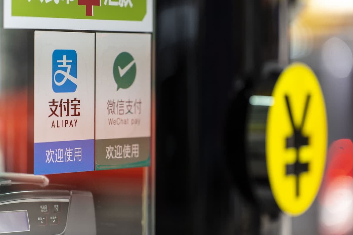 中国のモバイル決済の経験が浮き彫りにするキャッシュレス社会の長所と短所