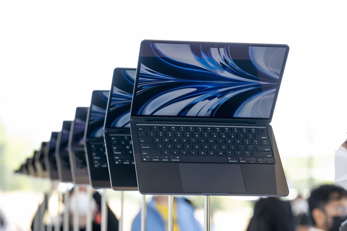 AppleのPC出荷台数40%減、主要メーカーの中で最も急激