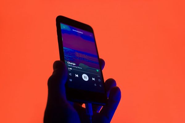 Spotify、オーディオブックでアマゾンに挑戦状を突きつける