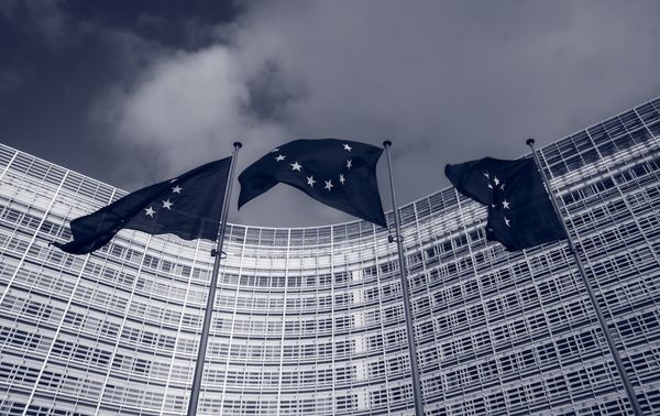 EU、デジタルサービス法に大筋合意  GoogleやMetaへの規制強化