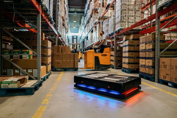 生産性向上戦争に勝つための鍵はロボットにあり：Thomas Black