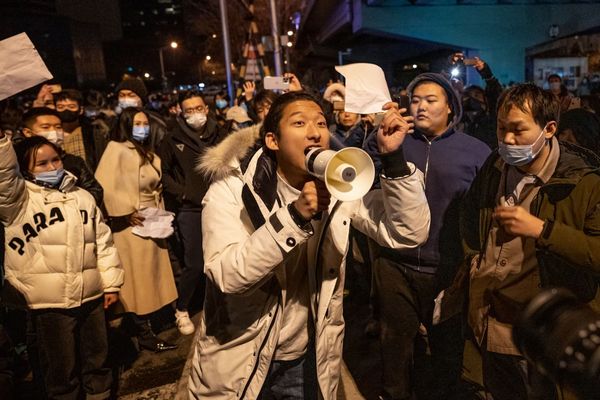 SNSは破綻している…しかし抗議活動はそれを乗り越える