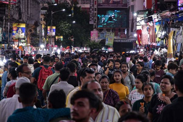 中国かインドか？ 来るべきアジア・ブームへの投資法［ブルームバーグ］