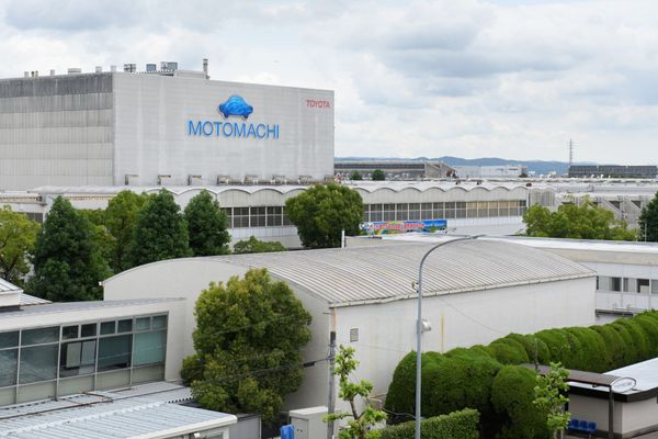 トヨタ、EVの新技術採用を記者団に公開［ブルームバーグ］