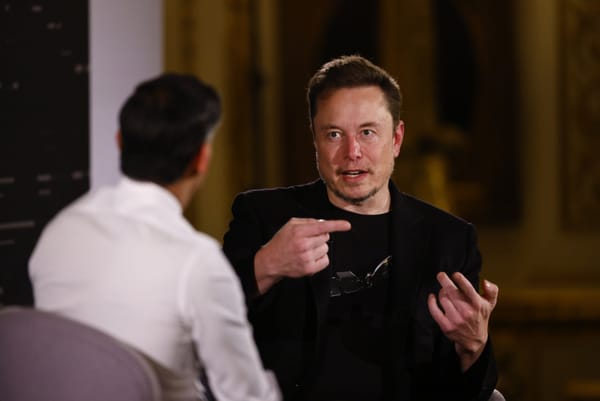 イーロン・マスクの「X」は広告主のボイコットにめっぽう弱い［英エコノミスト］